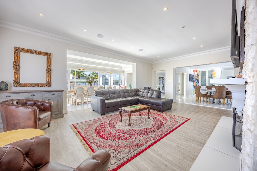 5 Bedroom Property for Sale in Milnerton Central Western Cape